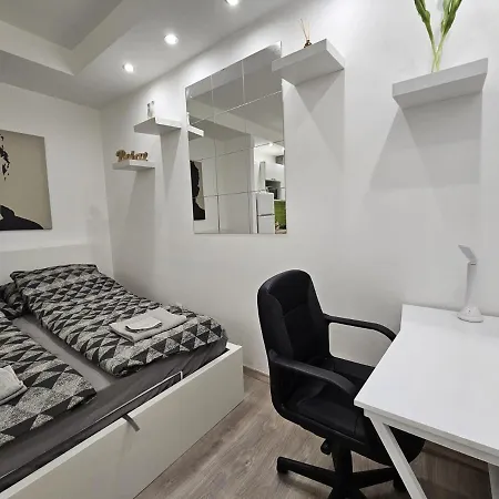 Lejlighed Smart In The Heart Of Budapest