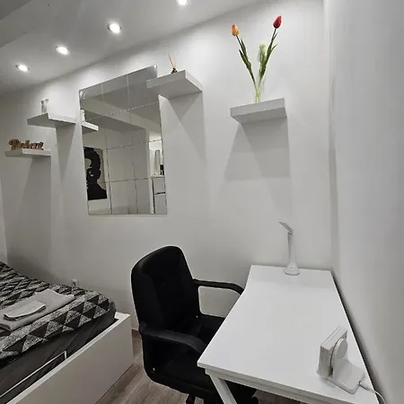 Smart In The Heart Of Βουδαπέστη